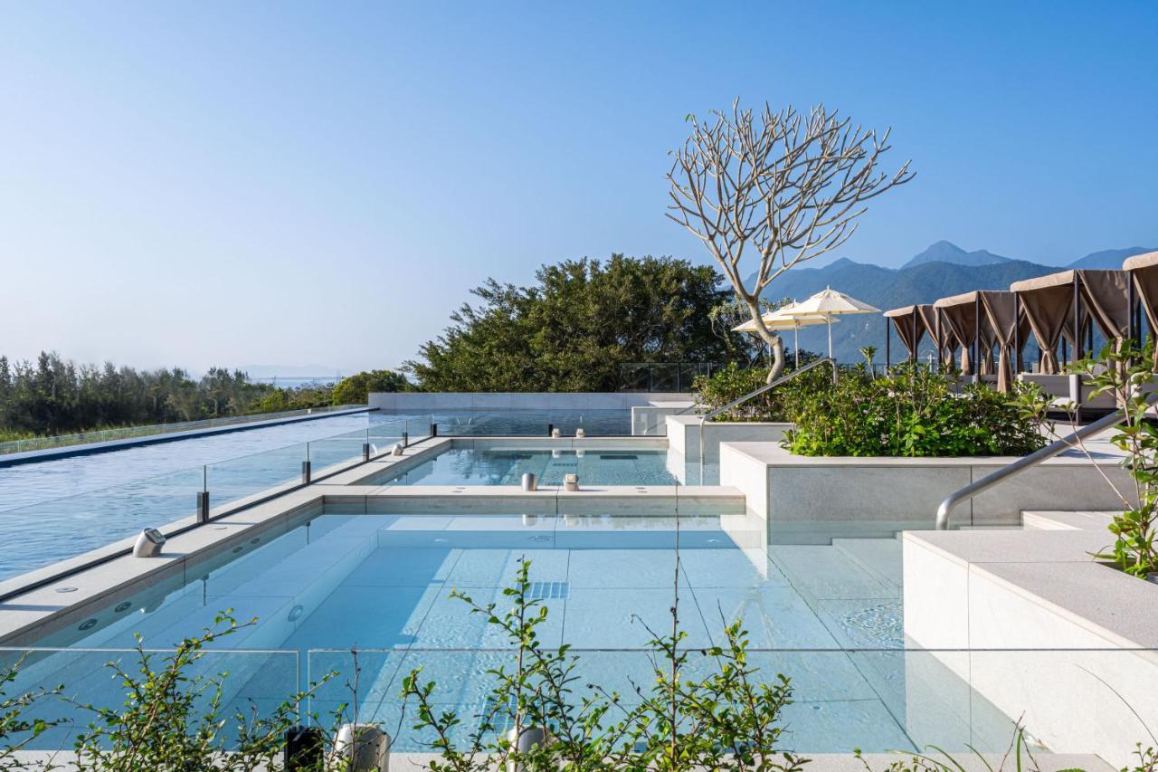Lakeshore Hotel Hualien Taroko Shunan Exterior foto The swimming pool at the hotel